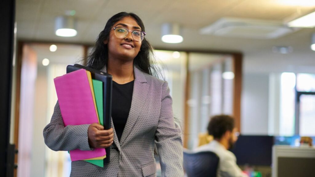 Revolución Laboral: La Semana Reducida y Horarios Flexibles en España